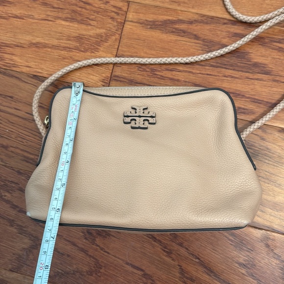 Tory Burch tan crossbody bag braided strap - Picture 7 of 9